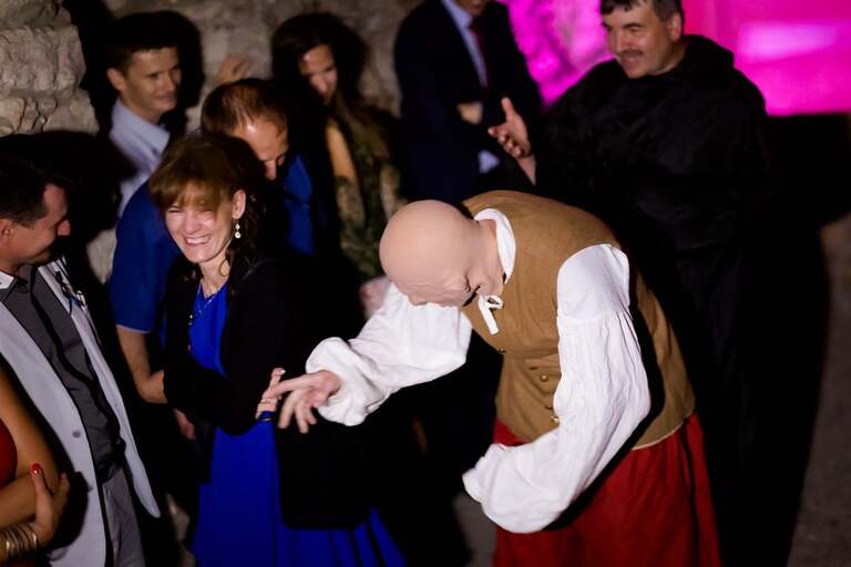 slub w ogrodziencu, wesele w ogrodziencu, wesele na zamku slask, slub na zamku, wyjatkowy slub, oryginalne miejsce na slub slask, slub ogrodzieniec, wesele ogrodzieniec, magia obrazu, ceremonia slubna w plenerze slask, slub w plenerze slask, organizacja slubu czyni cuda, zdjecia slubne bielsko, fotograf slubny bielsko, fotografia slubna cieszyn, slub plenerowy slask, najlepsza fotografia slubna slask, www.magiaobrazu.com, zdjecia slubne bielsko, fotografia slubna slask, zdjecia slubne zywiec, zdjecia slubne cieszyn, dwoch fotografow na slub, zdjecia slubne slask,