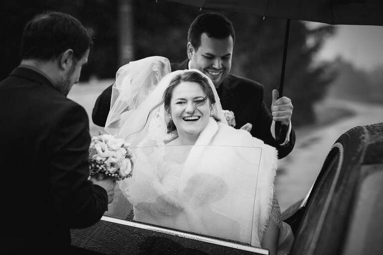 fotografia slubna czechowice, zdjecia slubne czechowice, fotograf slubny slask, slub w kosciele sw marcina w brzeszczach, zabytkowy kosciol drewniany brzeszcze, slub w drewnianym kosciele brzeszcze, wesele dworek cynkownia w czechowicach, wesele w cynkowni czechowice, dworek stara cynkownia, fotografia slubna katowice, zdjecia slubne katowice, zdjecia slubne zywiec, fotografia slubna, zdjecia slubne bielsko, fotograf slubny bielsko, fotograf slubny cieszyn, fotografia slubna cieszyn, www.magiaobrazu.com, zdjecia slubne bielsko, fotografia slubna slask, zdjecia slubne zywiec, zdjecia slubne cieszyn, dwoch fotografow na slub, zdjecia slubne slask,