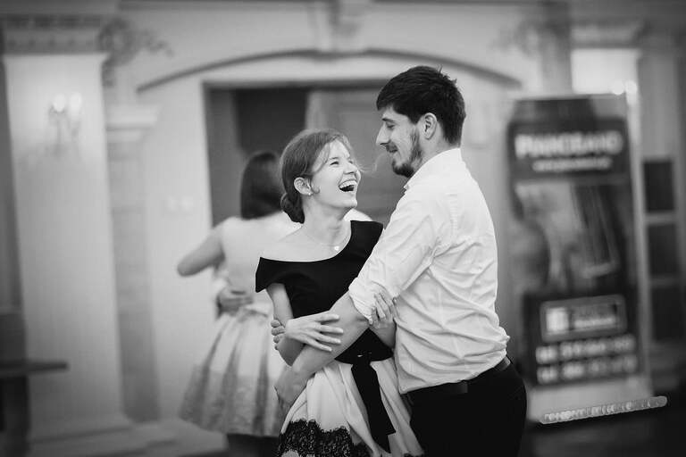 fotografia slubna czechowice, zdjecia slubne czechowice, fotograf slubny slask, slub w kosciele sw marcina w brzeszczach, zabytkowy kosciol drewniany brzeszcze, slub w drewnianym kosciele brzeszcze, wesele dworek cynkownia w czechowicach, wesele w cynkowni czechowice, dworek stara cynkownia, fotografia slubna katowice, zdjecia slubne katowice, zdjecia slubne zywiec, fotografia slubna, zdjecia slubne bielsko, fotograf slubny bielsko, fotograf slubny cieszyn, fotografia slubna cieszyn, www.magiaobrazu.com, zdjecia slubne bielsko, fotografia slubna slask, zdjecia slubne zywiec, zdjecia slubne cieszyn, dwoch fotografow na slub, zdjecia slubne slask,