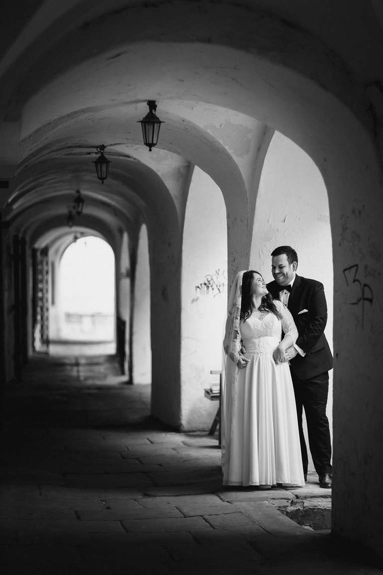 zdjecia slubne zywiec, romantyczny plener slubny, sesja slubna bielsko, plener slubny bielsko, fotograf slubny bielsko, plener slubny w lesie slask, sesja slubna w lesie slask, plener slubny las slask, sesja slubna nad jeziorem slask, fotografia slubna slask, zdjecia slubne slask, fotografia slubna katowice, zdjecia slubne katowice, romantyczna sesja slubna slask, zdjecia slubne bielsko, fotografia slubna bielsko, oryginalny plener slubny, oryginalna sesja slubna, www.magiaobrazu.com, Anna i Jacek Bieniek,