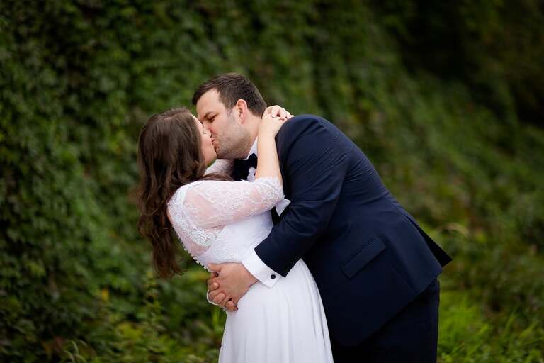 zdjecia slubne zywiec, romantyczny plener slubny, sesja slubna bielsko, plener slubny bielsko, fotograf slubny bielsko, plener slubny w lesie slask, sesja slubna w lesie slask, plener slubny las slask, sesja slubna nad jeziorem slask, fotografia slubna slask, zdjecia slubne slask, fotografia slubna katowice, zdjecia slubne katowice, romantyczna sesja slubna slask, zdjecia slubne bielsko, fotografia slubna bielsko, oryginalny plener slubny, oryginalna sesja slubna, www.magiaobrazu.com, Anna i Jacek Bieniek,