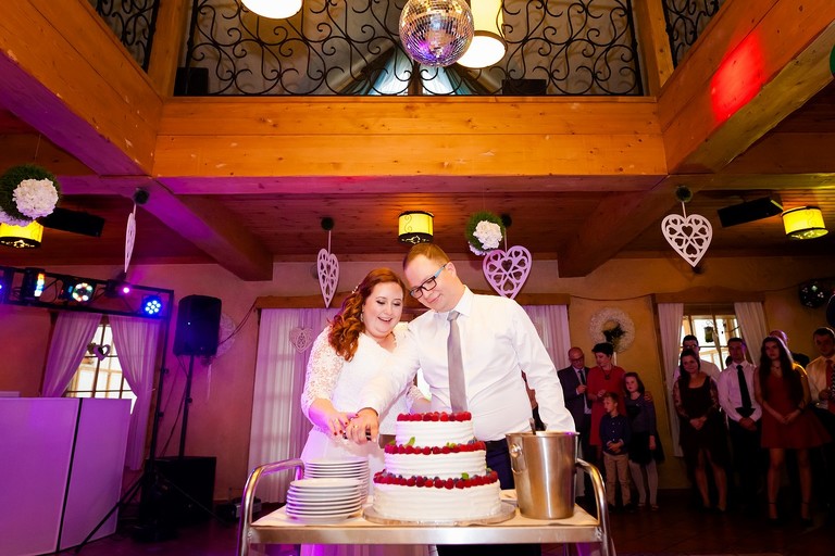 zdjecia slubne zywiec, fotografia slubna zywiec, slub w kozach, wesele w gospodzie krakowskiej, wesele gospoda krakowska kobiernica, fotografia slubna czechowice, zdjecia slubne czechowice, fotograf slubny slask, fotografia slubna katowice, zdjecia slubne katowice, zdjecia slubne zywiec, fotografia slubna, zdjecia slubne bielsko, fotograf slubny bielsko, fotograf slubny cieszyn, fotografia slubna cieszyn, www.magiaobrazu.com, zdjecia slubne bielsko, fotografia slubna slask, zdjecia slubne zywiec, zdjecia slubne cieszyn, dwoch fotografow na slub, zdjecia slubne slask,