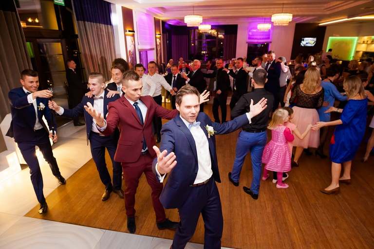 fotografia slubna jastrzebie, zdjecia slubne jastrzebie, fotograf slubny jastrzebie, fotografia slubna slask, fotografia slubna katowice, zdjecia slubne katowice, fotograf slubny katowice, zdjecia slubne bielsko, zdjecia slubne pawlowice, fotografia slubna pawlowice, slub w listopadzie, zdjecia slubne zory, fotografia slubna bielsko, wesele kompleks Dabrowka w Jastrzebiu, wesele w dabrowce jatrzebie,dwoch fotografow na slub, fotografia slubna krakow,