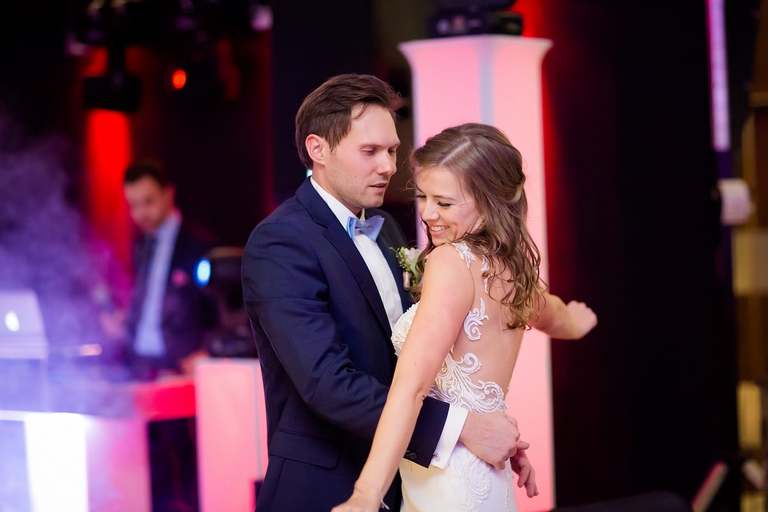 fotografia slubna jastrzebie, zdjecia slubne jastrzebie, fotograf slubny jastrzebie, fotografia slubna slask, fotografia slubna katowice, zdjecia slubne katowice, fotograf slubny katowice, zdjecia slubne bielsko, zdjecia slubne pawlowice, fotografia slubna pawlowice, slub w listopadzie, zdjecia slubne zory, fotografia slubna bielsko, wesele kompleks Dabrowka w Jastrzebiu, wesele w dabrowce jatrzebie,dwoch fotografow na slub, fotografia slubna krakow,