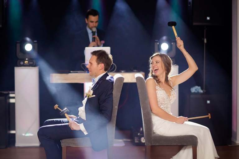 fotografia slubna jastrzebie, zdjecia slubne jastrzebie, fotograf slubny jastrzebie, fotografia slubna slask, fotografia slubna katowice, zdjecia slubne katowice, fotograf slubny katowice, zdjecia slubne bielsko, zdjecia slubne pawlowice, fotografia slubna pawlowice, slub w listopadzie, zdjecia slubne zory, fotografia slubna bielsko, wesele kompleks Dabrowka w Jastrzebiu, wesele w dabrowce jatrzebie,dwoch fotografow na slub, fotografia slubna krakow,