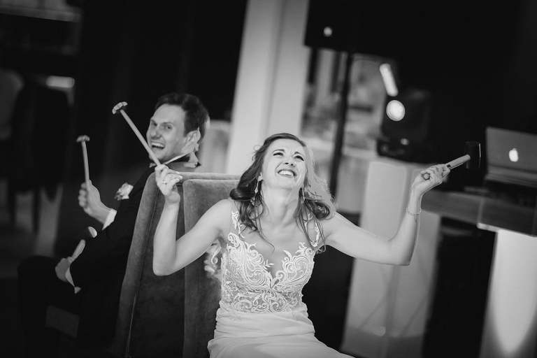 fotografia slubna jastrzebie, zdjecia slubne jastrzebie, fotograf slubny jastrzebie, fotografia slubna slask, fotografia slubna katowice, zdjecia slubne katowice, fotograf slubny katowice, zdjecia slubne bielsko, zdjecia slubne pawlowice, fotografia slubna pawlowice, slub w listopadzie, zdjecia slubne zory, fotografia slubna bielsko, wesele kompleks Dabrowka w Jastrzebiu, wesele w dabrowce jatrzebie,dwoch fotografow na slub, fotografia slubna krakow,