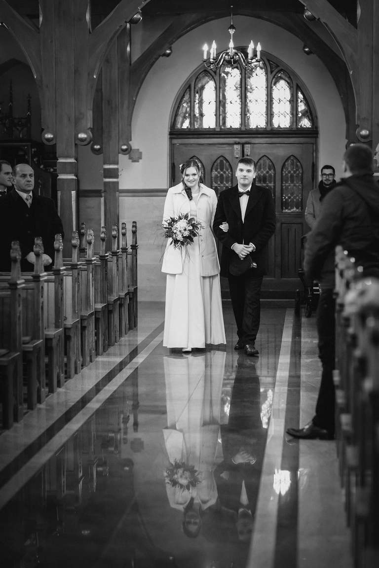 fotografia slubna bielsko, zdjecia slubne bielsko, fotograf slubny slask, zdjecia slubne slask, slub w kosciele w kobiorze, wesele pszczyna, wesele styl 70, hotel styl 70 pszczyna, fotografia slubna zory, zdjecia slubne zory, fotografia slubna katowice, zdjecia slubne katowice, zdjecia slubne zywiec, fotografia slubna, zdjecia slubne bielsko, fotograf slubny bielsko, fotograf slubny cieszyn, fotografia slubna cieszyn, www.magiaobrazu.com, zdjecia slubne czechowice, fotografia slubna slask, zdjecia slubne zywiec, zdjecia slubne cieszyn, dwoch fotografow na slub,