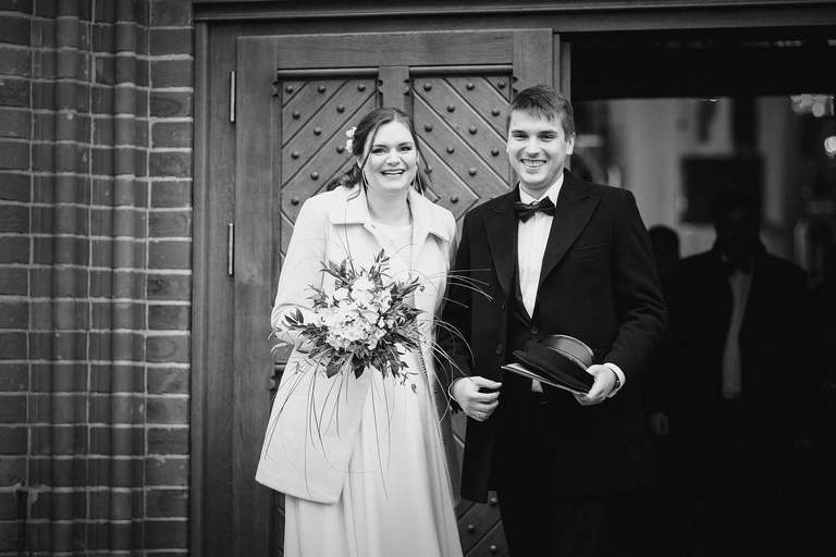 fotografia slubna bielsko, zdjecia slubne bielsko, fotograf slubny slask, zdjecia slubne slask, slub w kosciele w kobiorze, wesele pszczyna, wesele styl 70, hotel styl 70 pszczyna, fotografia slubna zory, zdjecia slubne zory, fotografia slubna katowice, zdjecia slubne katowice, zdjecia slubne zywiec, fotografia slubna, zdjecia slubne bielsko, fotograf slubny bielsko, fotograf slubny cieszyn, fotografia slubna cieszyn, www.magiaobrazu.com, zdjecia slubne czechowice, fotografia slubna slask, zdjecia slubne zywiec, zdjecia slubne cieszyn, dwoch fotografow na slub,