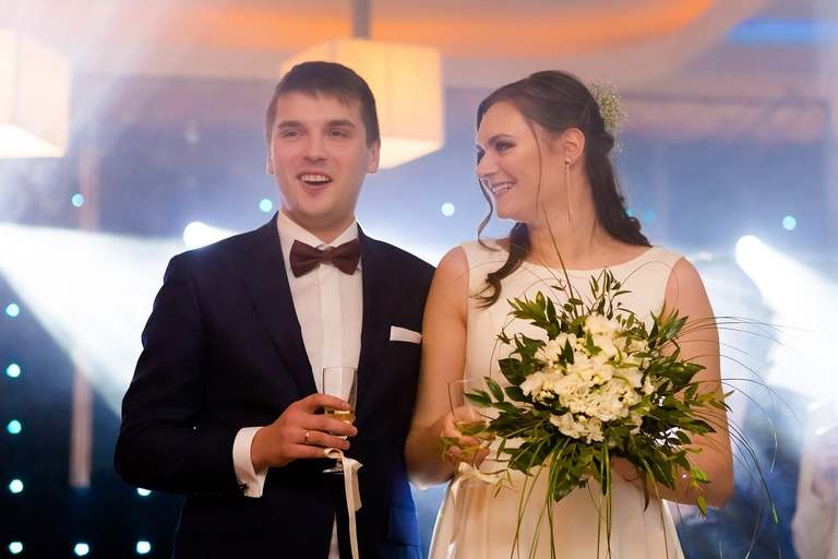 fotografia slubna bielsko, zdjecia slubne bielsko, fotograf slubny slask, zdjecia slubne slask, slub w kosciele w kobiorze, wesele pszczyna, wesele styl 70, hotel styl 70 pszczyna, fotografia slubna zory, zdjecia slubne zory, fotografia slubna katowice, zdjecia slubne katowice, zdjecia slubne zywiec, fotografia slubna, zdjecia slubne bielsko, fotograf slubny bielsko, fotograf slubny cieszyn, fotografia slubna cieszyn, www.magiaobrazu.com, zdjecia slubne czechowice, fotografia slubna slask, zdjecia slubne zywiec, zdjecia slubne cieszyn, dwoch fotografow na slub,