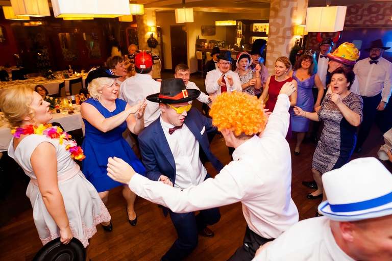 fotografia slubna bielsko, zdjecia slubne bielsko, fotograf slubny slask, zdjecia slubne slask, slub w kosciele w kobiorze, wesele pszczyna, wesele styl 70, hotel styl 70 pszczyna, fotografia slubna zory, zdjecia slubne zory, fotografia slubna katowice, zdjecia slubne katowice, zdjecia slubne zywiec, fotografia slubna, zdjecia slubne bielsko, fotograf slubny bielsko, fotograf slubny cieszyn, fotografia slubna cieszyn, www.magiaobrazu.com, zdjecia slubne czechowice, fotografia slubna slask, zdjecia slubne zywiec, zdjecia slubne cieszyn, dwoch fotografow na slub,