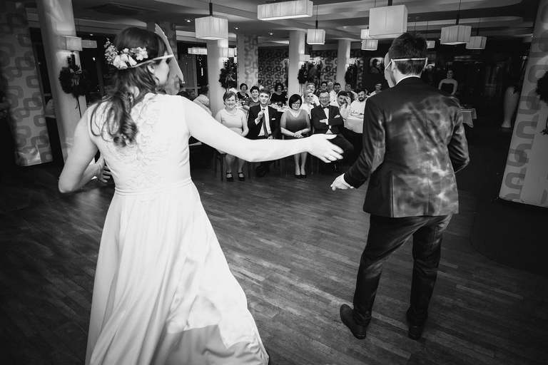 fotografia slubna bielsko, zdjecia slubne bielsko, fotograf slubny slask, zdjecia slubne slask, slub w kosciele w kobiorze, wesele pszczyna, wesele styl 70, hotel styl 70 pszczyna, fotografia slubna zory, zdjecia slubne zory, fotografia slubna katowice, zdjecia slubne katowice, zdjecia slubne zywiec, fotografia slubna, zdjecia slubne bielsko, fotograf slubny bielsko, fotograf slubny cieszyn, fotografia slubna cieszyn, www.magiaobrazu.com, zdjecia slubne czechowice, fotografia slubna slask, zdjecia slubne zywiec, zdjecia slubne cieszyn, dwoch fotografow na slub,