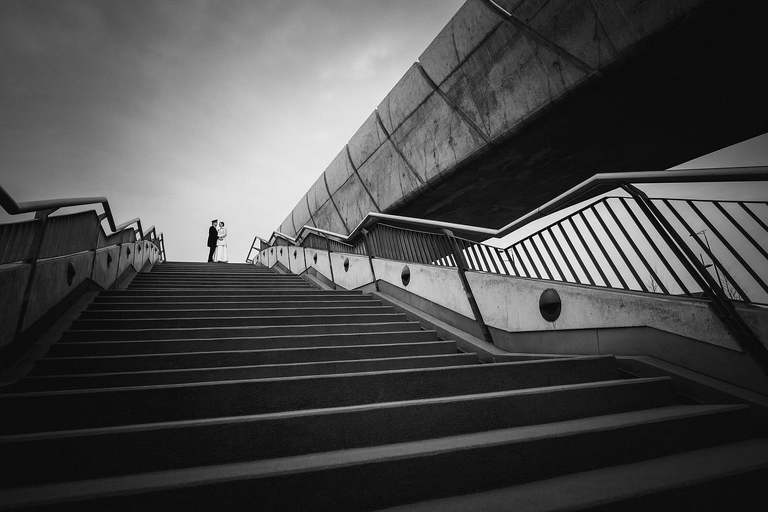 zdjecia slubne slask, zdjecia slubne bielsko, fotografia slubna bielsko, fotograf czechowice, plener slubny w katowicach, sesja slubna katowice, zimowa sesja slubna, miejsca sesja slubna, fotografia slubna slask, fotograf slubny slask, fotografia slubna katowice, zdjecia slubne katowice, fotograf slubny katowice, oryginalna sesja slubna, zimowy plener slubny, nowoczesna sesja slubna, nowoczesny plener slubny, sesja slubna w mundurze, plener slubny w mundurze, www.magiaobrazu.com, fotograf slubny bielsko, fotograf slubny slask, zdjecia slubne czechowice, Anna i Jacek Bieniek, dwoch fotografow na slub,