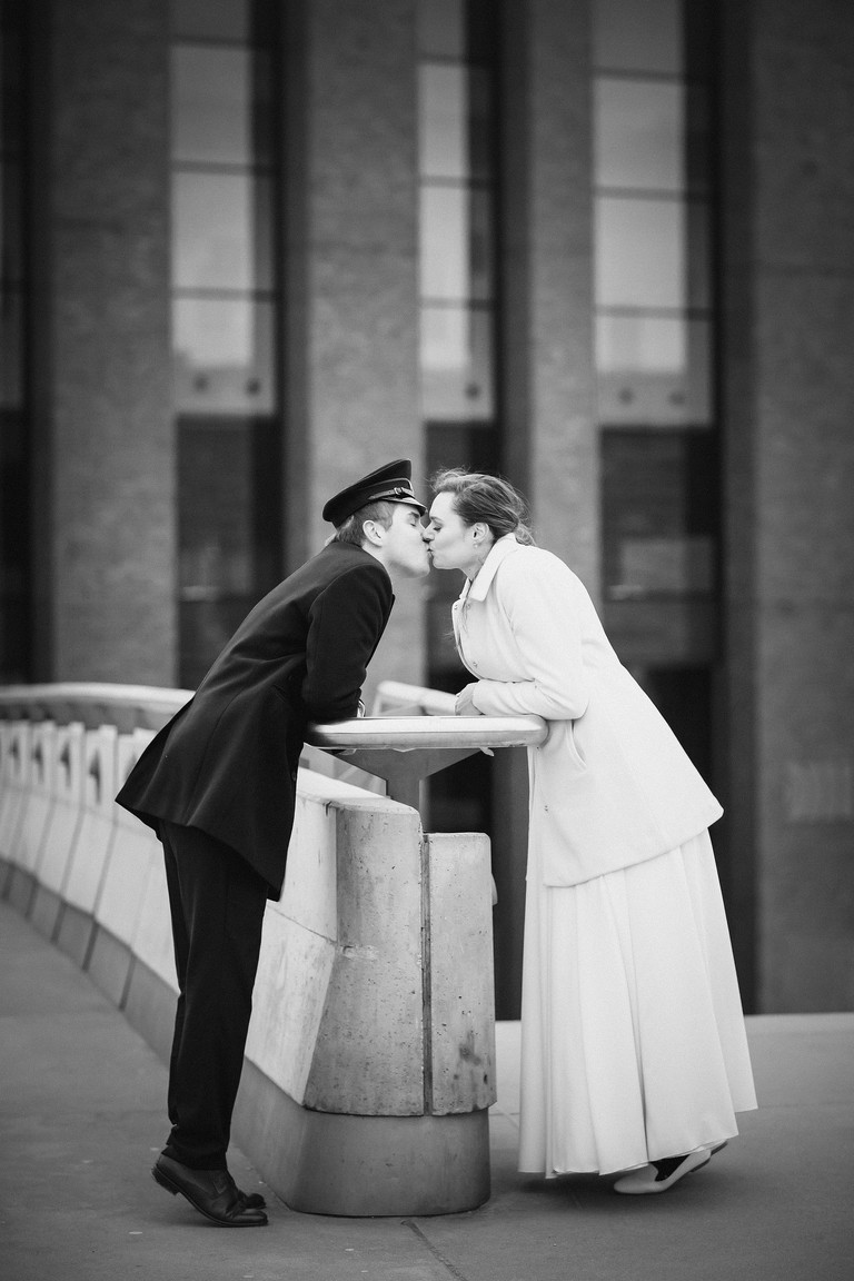 zdjecia slubne slask, zdjecia slubne bielsko, fotografia slubna bielsko, fotograf czechowice, plener slubny w katowicach, sesja slubna katowice, zimowa sesja slubna, miejsca sesja slubna, fotografia slubna slask, fotograf slubny slask, fotografia slubna katowice, zdjecia slubne katowice, fotograf slubny katowice, oryginalna sesja slubna, zimowy plener slubny, nowoczesna sesja slubna, nowoczesny plener slubny, sesja slubna w mundurze, plener slubny w mundurze, www.magiaobrazu.com, fotograf slubny bielsko, fotograf slubny slask, zdjecia slubne czechowice, Anna i Jacek Bieniek, dwoch fotografow na slub,