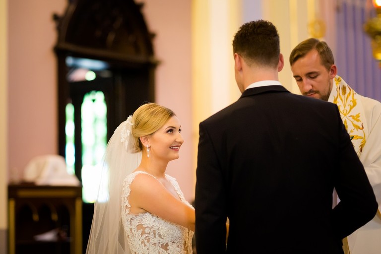 fotografia slubna bytom, zdjecia slubne bytom, fotograf slubny slask, slub w kosciele sw wojciecha w radzionkowie, fotografia slubna katowice, zdjecia slubne katowice, zdjecia slubne zywiec, fotografia slubna, zdjecia slubne bielsko, fotograf slubny bielsko, fotograf slubny cieszyn, fotografia slubna cieszyn, www.magiaobrazu.com, zdjecia slubne bielsko, fotografia slubna slask, zdjecia slubne zywiec, zdjecia slubne cieszyn, dwoch fotografow na slub, zdjecia slubne slask,