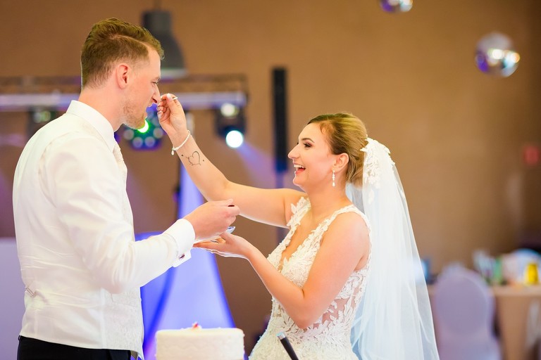 fotografia slubna bytom, zdjecia slubne bytom, fotograf slubny slask, slub w kosciele sw wojciecha w radzionkowie, fotografia slubna katowice, zdjecia slubne katowice, zdjecia slubne zywiec, fotografia slubna, zdjecia slubne bielsko, fotograf slubny bielsko, fotograf slubny cieszyn, fotografia slubna cieszyn, www.magiaobrazu.com, zdjecia slubne bielsko, fotografia slubna slask, zdjecia slubne zywiec, zdjecia slubne cieszyn, dwoch fotografow na slub, zdjecia slubne slask,