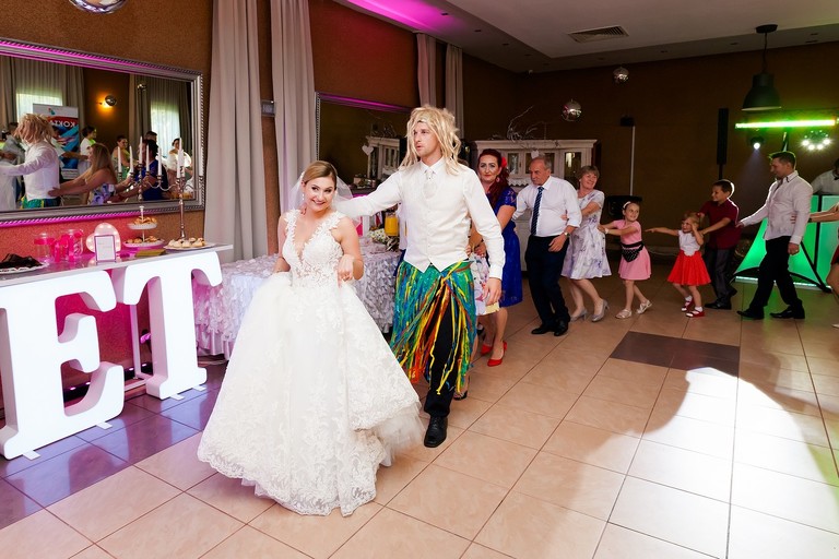 fotografia slubna bytom, zdjecia slubne bytom, fotograf slubny slask, slub w kosciele sw wojciecha w radzionkowie, fotografia slubna katowice, zdjecia slubne katowice, zdjecia slubne zywiec, fotografia slubna, zdjecia slubne bielsko, fotograf slubny bielsko, fotograf slubny cieszyn, fotografia slubna cieszyn, www.magiaobrazu.com, zdjecia slubne bielsko, fotografia slubna slask, zdjecia slubne zywiec, zdjecia slubne cieszyn, dwoch fotografow na slub, zdjecia slubne slask,