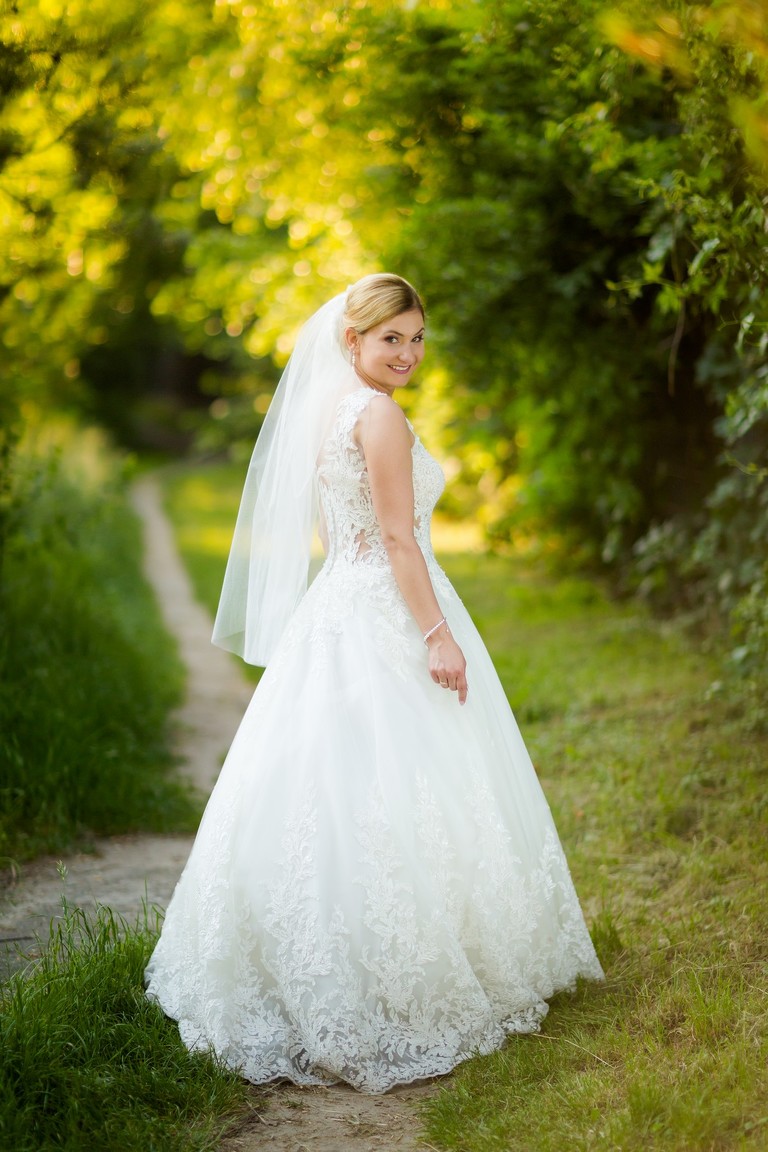 fotografia slubna bytom, zdjecia slubne bytom, fotograf slubny slask, slub w kosciele sw wojciecha w radzionkowie, fotografia slubna katowice, zdjecia slubne katowice, zdjecia slubne zywiec, fotografia slubna, zdjecia slubne bielsko, fotograf slubny bielsko, fotograf slubny cieszyn, fotografia slubna cieszyn, www.magiaobrazu.com, zdjecia slubne bielsko, fotografia slubna slask, zdjecia slubne zywiec, zdjecia slubne cieszyn, dwoch fotografow na slub, zdjecia slubne slask,