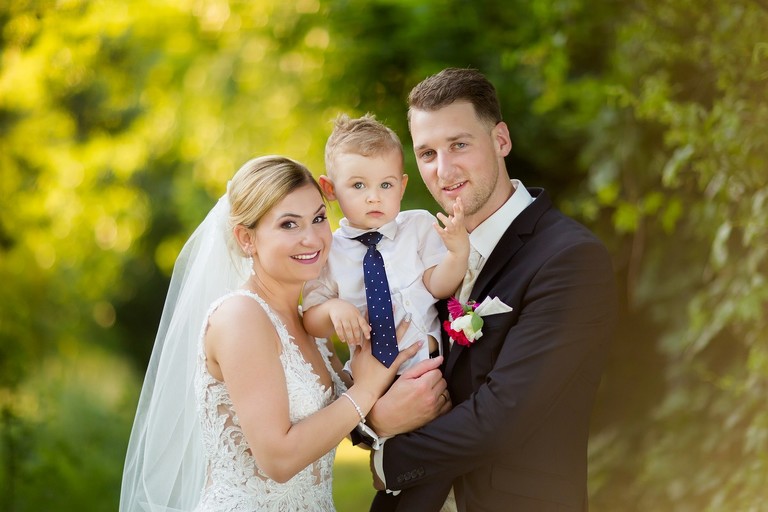 fotografia slubna bytom, zdjecia slubne bytom, fotograf slubny slask, slub w kosciele sw wojciecha w radzionkowie, fotografia slubna katowice, zdjecia slubne katowice, zdjecia slubne zywiec, fotografia slubna, zdjecia slubne bielsko, fotograf slubny bielsko, fotograf slubny cieszyn, fotografia slubna cieszyn, www.magiaobrazu.com, zdjecia slubne bielsko, fotografia slubna slask, zdjecia slubne zywiec, zdjecia slubne cieszyn, dwoch fotografow na slub, zdjecia slubne slask,