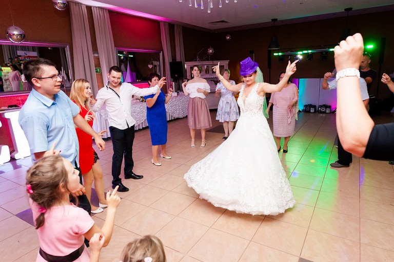 fotografia slubna bytom, zdjecia slubne bytom, fotograf slubny slask, slub w kosciele sw wojciecha w radzionkowie, fotografia slubna katowice, zdjecia slubne katowice, zdjecia slubne zywiec, fotografia slubna, zdjecia slubne bielsko, fotograf slubny bielsko, fotograf slubny cieszyn, fotografia slubna cieszyn, www.magiaobrazu.com, zdjecia slubne bielsko, fotografia slubna slask, zdjecia slubne zywiec, zdjecia slubne cieszyn, dwoch fotografow na slub, zdjecia slubne slask,