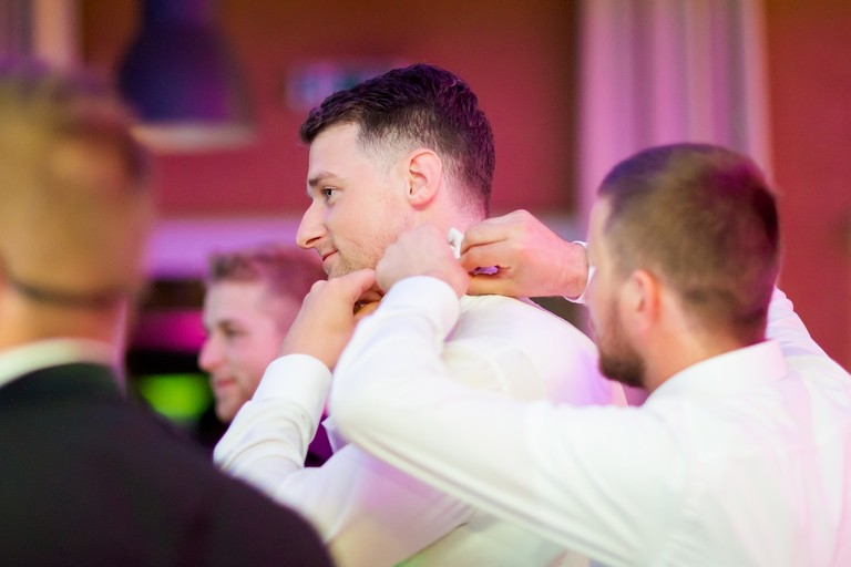 fotografia slubna bytom, zdjecia slubne bytom, fotograf slubny slask, slub w kosciele sw wojciecha w radzionkowie, fotografia slubna katowice, zdjecia slubne katowice, zdjecia slubne zywiec, fotografia slubna, zdjecia slubne bielsko, fotograf slubny bielsko, fotograf slubny cieszyn, fotografia slubna cieszyn, www.magiaobrazu.com, zdjecia slubne bielsko, fotografia slubna slask, zdjecia slubne zywiec, zdjecia slubne cieszyn, dwoch fotografow na slub, zdjecia slubne slask,