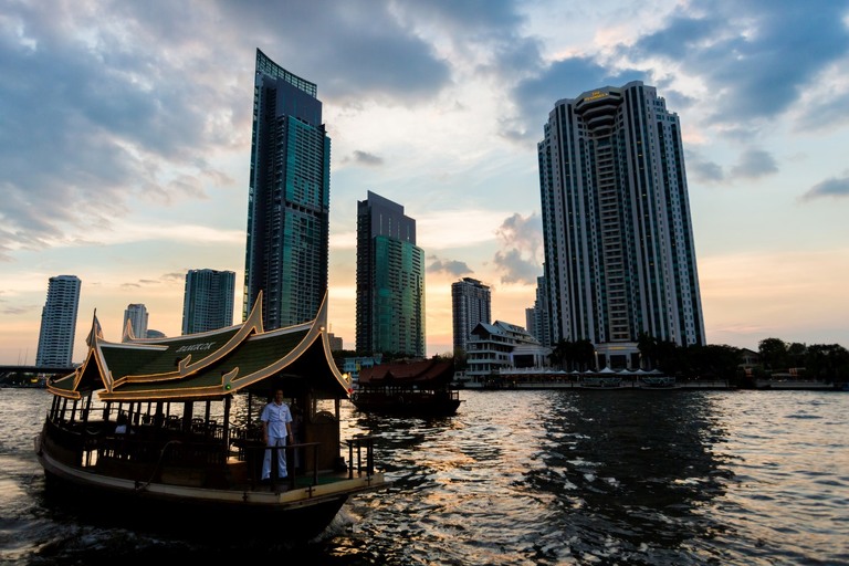 co zobaczyc w tajlandii, najlepsze miejsca w tajlandii, co odwiedzic w tajlandii, wakacje w tajlandii, tajlandia najlepsze miejsca, fotografie z podrozy, zdjecia z podrozy, zdjecia z tajlandii, Bangkok, Koh Chang, Udon Thani, Nakhon Ratthasima, Chiang Mai, Pai, Chiang Rai, Trat, Koh Kood, Koh Larn fotografie z tajlandii, fotografia podroznicza, travel photography, travel photos, asia photos, thailand, thai photos, thailand photography, thailand travel, thai travel, best places in thailand, www.magiaobrazu.com, tajlandia, bangkok, zdjecia z wakacji, zdjecia z azji, fotografie z azji, podroz po azji
