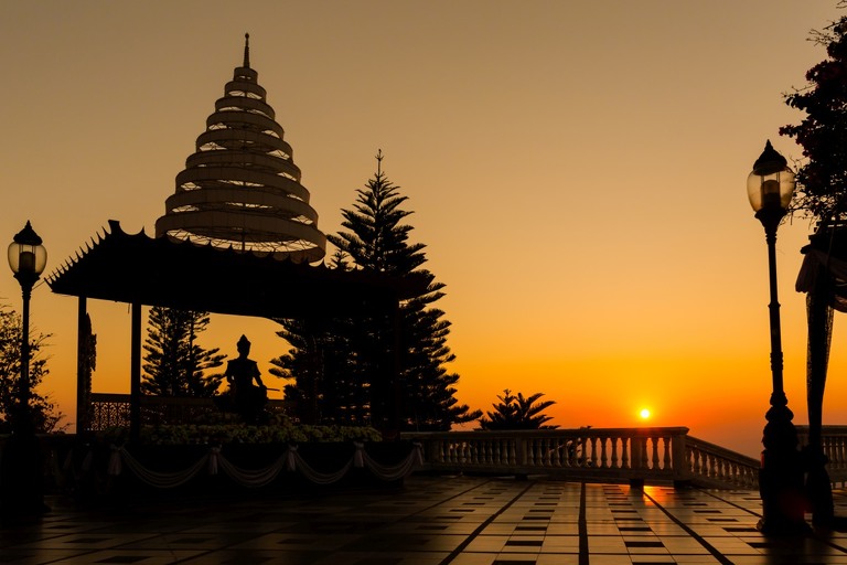 co zobaczyc w tajlandii, najlepsze miejsca w tajlandii, co odwiedzic w tajlandii, wakacje w tajlandii, tajlandia najlepsze miejsca, fotografie z podrozy, zdjecia z podrozy, zdjecia z tajlandii, Bangkok, Koh Chang, Udon Thani, Nakhon Ratthasima, Chiang Mai, Pai, Chiang Rai, Trat, Koh Kood, Koh Larn fotografie z tajlandii, fotografia podroznicza, travel photography, travel photos, asia photos, thailand, thai photos, thailand photography, thailand travel, thai travel, best places in thailand, www.magiaobrazu.com, tajlandia, bangkok, zdjecia z wakacji, zdjecia z azji, fotografie z azji, podroz po azji