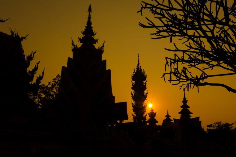 co zobaczyc w tajlandii, najlepsze miejsca w tajlandii, co odwiedzic w tajlandii, wakacje w tajlandii, tajlandia najlepsze miejsca, fotografie z podrozy, zdjecia z podrozy, zdjecia z tajlandii, Bangkok, Koh Chang, Udon Thani, Nakhon Ratthasima, Chiang Mai, Pai, Chiang Rai, Trat, Koh Kood, Koh Larn fotografie z tajlandii, fotografia podroznicza, travel photography, travel photos, asia photos, thailand, thai photos, thailand photography, thailand travel, thai travel, best places in thailand, www.magiaobrazu.com, tajlandia, bangkok, zdjecia z wakacji, zdjecia z azji, fotografie z azji, podroz po azji