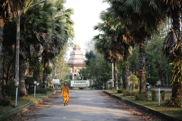 co zobaczyc w tajlandii, najlepsze miejsca w tajlandii, co odwiedzic w tajlandii, wakacje w tajlandii, tajlandia najlepsze miejsca, fotografie z podrozy, zdjecia z podrozy, zdjecia z tajlandii, Bangkok, Koh Chang, Udon Thani, Nakhon Ratthasima, Chiang Mai, Pai, Chiang Rai, Trat, Koh Kood, Koh Larn fotografie z tajlandii, fotografia podroznicza, travel photography, travel photos, asia photos, thailand, thai photos, thailand photography, thailand travel, thai travel, best places in thailand, www.magiaobrazu.com, tajlandia, bangkok, zdjecia z wakacji, zdjecia z azji, fotografie z azji, podroz po azji