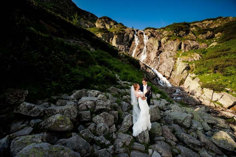 plener slubny Tatry, www.magiaobrazu.com, plener slubny w Tatrach, sesja ślubna Dolina Pięciu Stawów, fotografia ślubna Tatry, tatrzanski plener slubny, sesja slubna tatry, plener slubny dolina pieciu stawow, fotografia ślubna, fotograf ślubny Kraków, fotografowie ślubni, fotograf małopolska,dwóch fotografów na ślub, Anna i Jacek Bieniek, zdjęcia ślubne śląsk;