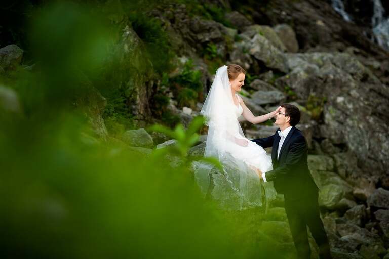 plener slubny Tatry, www.magiaobrazu.com, plener slubny w Tatrach, sesja ślubna Dolina Pięciu Stawów, fotografia ślubna Tatry, tatrzanski plener slubny, sesja slubna tatry, plener slubny dolina pieciu stawow, fotografia ślubna, fotograf ślubny Kraków, fotografowie ślubni, fotograf małopolska,dwóch fotografów na ślub, Anna i Jacek Bieniek, zdjęcia ślubne śląsk;
