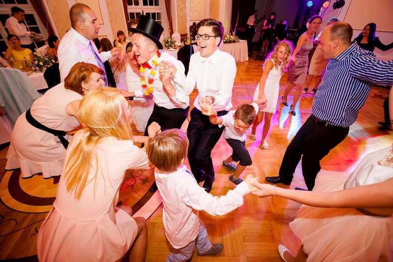 fotografia slubna slask, zdjecia slubne bielsko, fotograf slubny opole, zdjecia slubne slask, wesele w palacu izbicko, slub w bazylice na gorze sw anny, slub gora sw anny, wesele w izbicku, zdjecia slubne katowice, dwoch fotografow na slub, fotografia slubna krakow, slub polsko-niemiecki