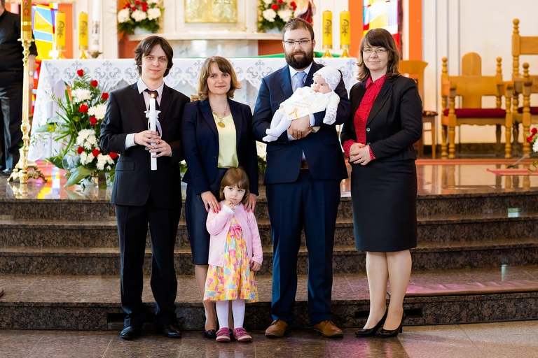 fotograf na chrzest czechowice, zdjecia z chrztu, fotograf bielsko, chrzest w kosciele Boboli w Czechowicach, dobry fotograf pszczyna, profesjonalny fotograf czechowice, reportaz fotograficzny z chrztu, fotograf na chrzest slask, reportaz z chrzcin, fotografia bielsko, dobry fotograf bielsko, fotograf czechowice, fotograf na uroczystosci rodzinne slask