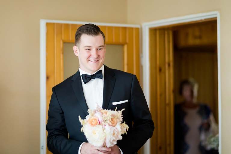 fotografia slubna, fotografia slubna krakow, zdjecia slubne krakow, fotograf slubny krakow, fotograf na wesele krakow, slub w kościele Nawiedzenia NMP w Krakowie, wesele w dworku skawinskim, wesele dworek skawinski, zdjecia slubne bielsko, fotograf slubny bielsko, www.magiaobrazu.com, zdjecia slubne bielsko, fotografia slubna slask, fotograf cieszyn, zdjecia slubne cieszyn, evil wolf studio, michal wilk filmowanie, dj magiczna noc, dj tomasz korus, pracownia florystyczna niezle kwiatki