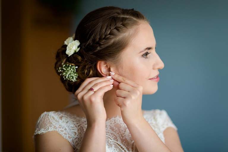 fotografia slubna, fotografia slubna krakow, zdjecia slubne krakow, fotograf slubny krakow, fotograf na wesele krakow, slub w kościele Nawiedzenia NMP w Krakowie, wesele w dworku skawinskim, wesele dworek skawinski, zdjecia slubne bielsko, fotograf slubny bielsko, www.magiaobrazu.com, zdjecia slubne bielsko, fotografia slubna slask, fotograf cieszyn, zdjecia slubne cieszyn, evil wolf studio, michal wilk filmowanie, dj magiczna noc, dj tomasz korus, pracownia florystyczna niezle kwiatki