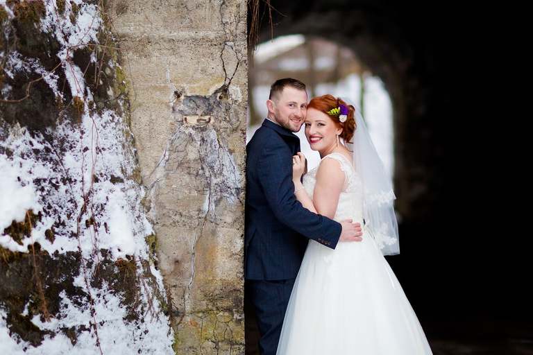 zimowy slub, zimowy plener slubny, zimowa sesja slubna, fotografia slubna skoczow, zdjecia slubne zywiec, fotografia slubna, zdjecia slubne bielsko, fotograf slubny bielsko, www.magiaobrazu.com, zdjecia slubne bielsko, fotografia slubna slask, zdjecia slubne zywiec, zdjecia slubne cieszyn, dwoch fotografow na slub, zdjecia slubne slask,