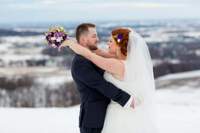 zimowy slub, zimowy plener slubny, zimowa sesja slubna, fotografia slubna skoczow, zdjecia slubne zywiec, fotografia slubna, zdjecia slubne bielsko, fotograf slubny bielsko, www.magiaobrazu.com, zdjecia slubne bielsko, fotografia slubna slask, zdjecia slubne zywiec, zdjecia slubne cieszyn, dwoch fotografow na slub, zdjecia slubne slask,