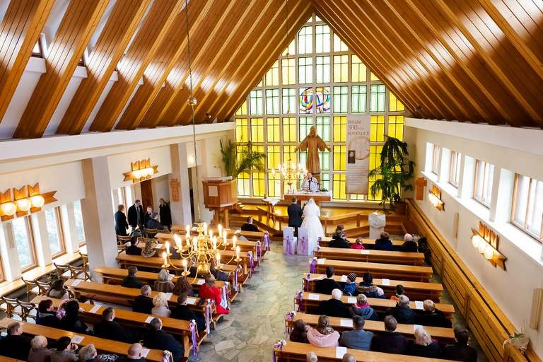 zimowy slub, slub w kosciele w cisownicy, wesele osp kisielow, zespol johnny band na wesele, gastro family cieszyn, fotografia slubna goleszow, zdjecia slubne goleszow, fotografia slubna skoczow, zdjecia slubne zywiec, fotografia slubna, zdjecia slubne bielsko, fotograf slubny bielsko, www.magiaobrazu.com, zdjecia slubne bielsko, fotografia slubna slask, zdjecia slubne zywiec, zdjecia slubne cieszyn, dwoch fotografow na slub, zdjecia slubne slask,