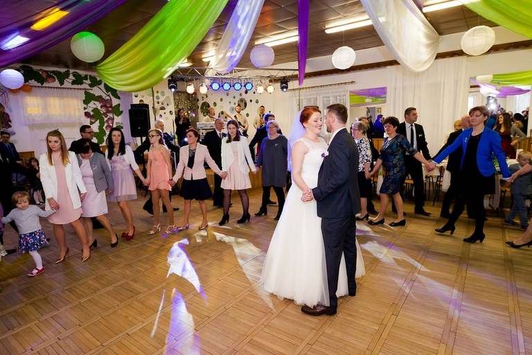 zimowy slub, slub w kosciele w cisownicy, wesele osp kisielow, zespol johnny band na wesele, gastro family cieszyn, fotografia slubna goleszow, zdjecia slubne goleszow, fotografia slubna skoczow, zdjecia slubne zywiec, fotografia slubna, zdjecia slubne bielsko, fotograf slubny bielsko, www.magiaobrazu.com, zdjecia slubne bielsko, fotografia slubna slask, zdjecia slubne zywiec, zdjecia slubne cieszyn, dwoch fotografow na slub, zdjecia slubne slask,