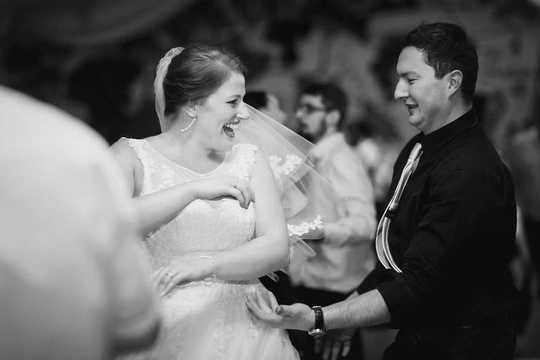 zimowy slub, slub w kosciele w cisownicy, wesele osp kisielow, zespol johnny band na wesele, gastro family cieszyn, fotografia slubna goleszow, zdjecia slubne goleszow, fotografia slubna skoczow, zdjecia slubne zywiec, fotografia slubna, zdjecia slubne bielsko, fotograf slubny bielsko, www.magiaobrazu.com, zdjecia slubne bielsko, fotografia slubna slask, zdjecia slubne zywiec, zdjecia slubne cieszyn, dwoch fotografow na slub, zdjecia slubne slask,