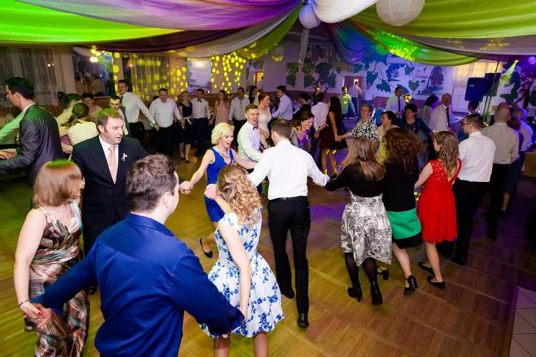 zimowy slub, slub w kosciele w cisownicy, wesele osp kisielow, zespol johnny band na wesele, gastro family cieszyn, fotografia slubna goleszow, zdjecia slubne goleszow, fotografia slubna skoczow, zdjecia slubne zywiec, fotografia slubna, zdjecia slubne bielsko, fotograf slubny bielsko, www.magiaobrazu.com, zdjecia slubne bielsko, fotografia slubna slask, zdjecia slubne zywiec, zdjecia slubne cieszyn, dwoch fotografow na slub, zdjecia slubne slask,