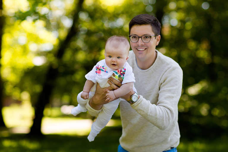 lifestylowa sesja rodzinna pszczyna, lifestylowe sesje rodzinne pszczyna, sesje dzieciece pszczyna, zdjecia dzieciece pszczyna, fotografia noworodkowa pszczyna, sesja rodzinna bielsko, fotografia rodzinna slask, zdjecia portretowe pszczyna, sesja portretowa bielsko, zdjecia w plenerze bielsko, rodzina w plenerze slask, fotografia dziecieca bielsko, zdjecia dzieci bielsko, fotografia rodzinna bielsko-biala, fotografia rodzinna slask, zdjecia ludzi slask, zdjecia dla rodzin, fotograf fotograf rodzinny slask, , fotograf czechowice, fotografia bielsko, zdjecia slask, www.magiaobrazu.com,