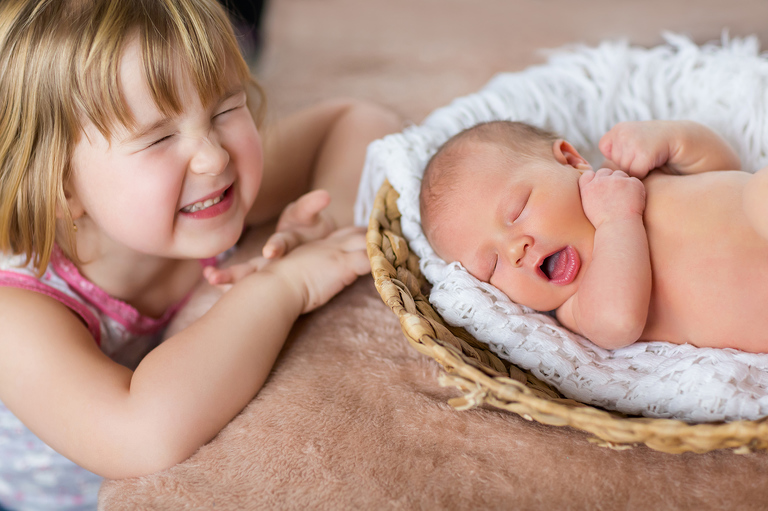 sesje rodzinne pszczyna, fotografia rodzinna pszczyna, sesje noworodkowe pszczyna, sesja noworodkowa pszczyna, fotografia noworodkowa pszczyna, sesje rodzinne czechowice, fotografia rodzinna czechowice, naturalna fotografia noworodkowa, magia obrazu, fotografia dzieci bielsko, fotografia noworodkowa bielsko, sesja rodzinna czechowice, fotografia bielsko, fotografia noworodkowa slask, zdjecia noworodkowe bielsko