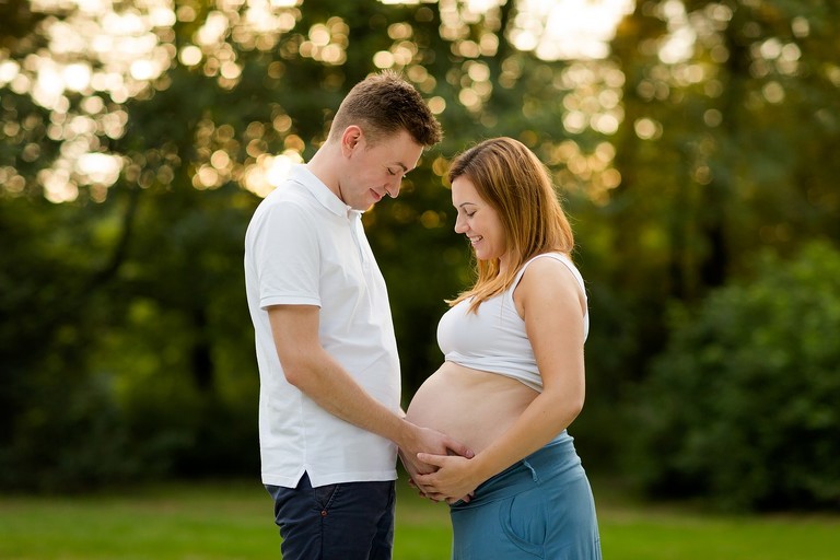 sesja brzuszkowa pszczyna, sesje brzuszkowe pszczyna, fotografia ciazowa pszczyna, sesje ciazowe pszczyna, sesja ciazowa pszczyna, sesje ciazowe slask, sesja ciazowa w plenerze, plenerowa sesja brzuszkowa, sesje rodzinne pszczyna, sesja rodzinna bielsko, fotografia rodzinna slask, zdjecia portretowe pszczyna, sesja portretowa bielsko, zdjecia w plenerze bielsko, rodzina w plenerze slask, fotografia rodzinna bielsko-biala, fotografia rodzinna slask, zdjecia ludzi slask, zdjecia dla rodzin, fotograf fotograf rodzinny slask, fotograf czechowice, fotografia bielsko, zdjecia slask, www.magiaobrazu.com,
