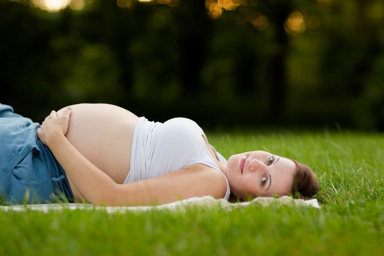 sesja brzuszkowa pszczyna, sesje brzuszkowe pszczyna, fotografia ciazowa pszczyna, sesje ciazowe pszczyna, sesja ciazowa pszczyna, sesje ciazowe slask, sesja ciazowa w plenerze, plenerowa sesja brzuszkowa, sesje rodzinne pszczyna, sesja rodzinna bielsko, fotografia rodzinna slask, zdjecia portretowe pszczyna, sesja portretowa bielsko, zdjecia w plenerze bielsko, rodzina w plenerze slask, fotografia rodzinna bielsko-biala, fotografia rodzinna slask, zdjecia ludzi slask, zdjecia dla rodzin, fotograf fotograf rodzinny slask, fotograf czechowice, fotografia bielsko, zdjecia slask, www.magiaobrazu.com,