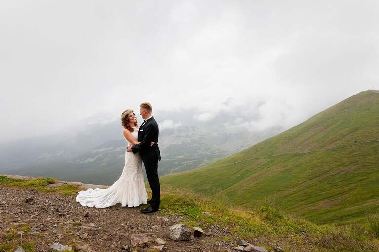 plener slubny w Tatrach, sesja slubna Tatry, fotografia sllubna Tatry, tatrzanski plener slubny, sesja slubna tatry, plener slubny tatry, fotografia slubna slask, zdjecia slubne slask, fotografia slubna bielsko, zdjecia slubne bielsko, fotografia slubna zywiec, zdjecia slubne zywiec, piekna sesja slubna, najladniejsze sesje slubne, fotograf slubny Krakow, fotografowie slubni, dwoch fotografow na slub, Anna i Jacek Bieniek; zdjecia slubne slask, www.magiaobrazu.com,