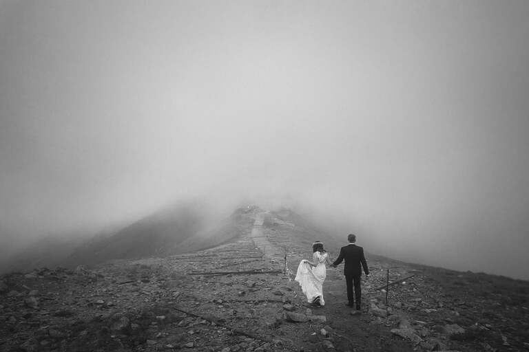 plener slubny w Tatrach, sesja slubna Tatry, fotografia sllubna Tatry, tatrzanski plener slubny, sesja slubna tatry, plener slubny tatry, fotografia slubna slask, zdjecia slubne slask, fotografia slubna bielsko, zdjecia slubne bielsko, fotografia slubna zywiec, zdjecia slubne zywiec, piekna sesja slubna, najladniejsze sesje slubne, fotograf slubny Krakow, fotografowie slubni, dwoch fotografow na slub, Anna i Jacek Bieniek; zdjecia slubne slask, www.magiaobrazu.com,