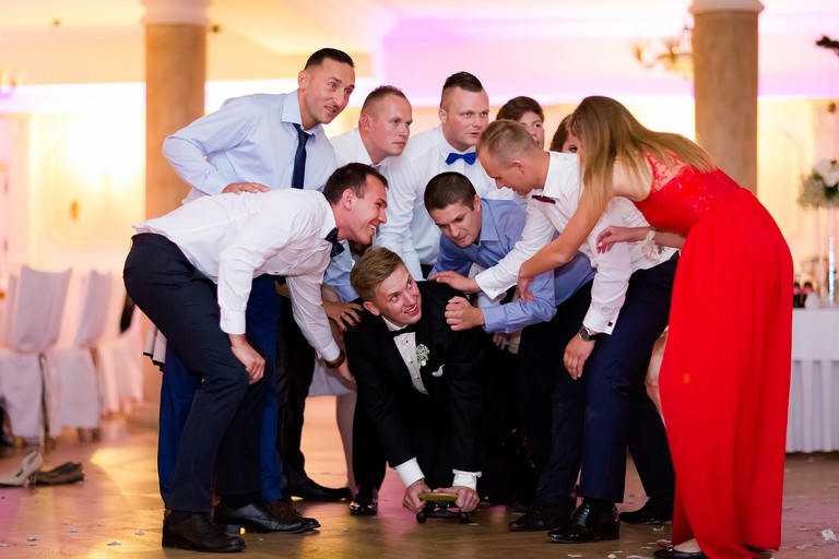 fotografia slubna pszczyna, zdjecia slubne pszczyna, fotograf slubny slask, slub w kosciele wszystkich swietych w pszczynie, wesele karczmie kuban goczalkowice, wesele w goczalkowicach, fotografia slubna katowice, zdjecia slubne katowice, zdjecia slubne zywiec, fotografia slubna, zdjecia slubne bielsko, fotograf slubny bielsko, fotograf slubny cieszyn, fotografia slubna cieszyn, www.magiaobrazu.com, zdjecia slubne bielsko, fotografia slubna slask, zdjecia slubne zywiec, zdjecia slubne cieszyn, dwoch fotografow na slub, zdjecia slubne slask,