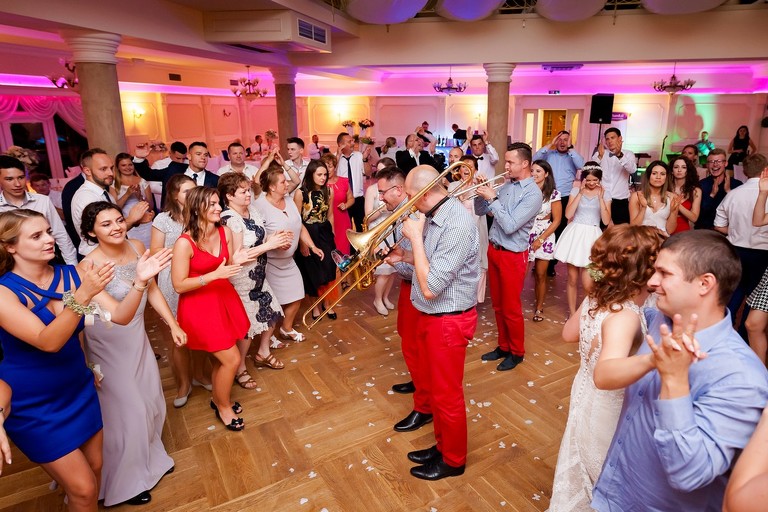 fotografia slubna pszczyna, zdjecia slubne pszczyna, fotograf slubny slask, slub w kosciele wszystkich swietych w pszczynie, wesele karczmie kuban goczalkowice, wesele w goczalkowicach, fotografia slubna katowice, zdjecia slubne katowice, zdjecia slubne zywiec, fotografia slubna, zdjecia slubne bielsko, fotograf slubny bielsko, fotograf slubny cieszyn, fotografia slubna cieszyn, www.magiaobrazu.com, zdjecia slubne bielsko, fotografia slubna slask, zdjecia slubne zywiec, zdjecia slubne cieszyn, dwoch fotografow na slub, zdjecia slubne slask,