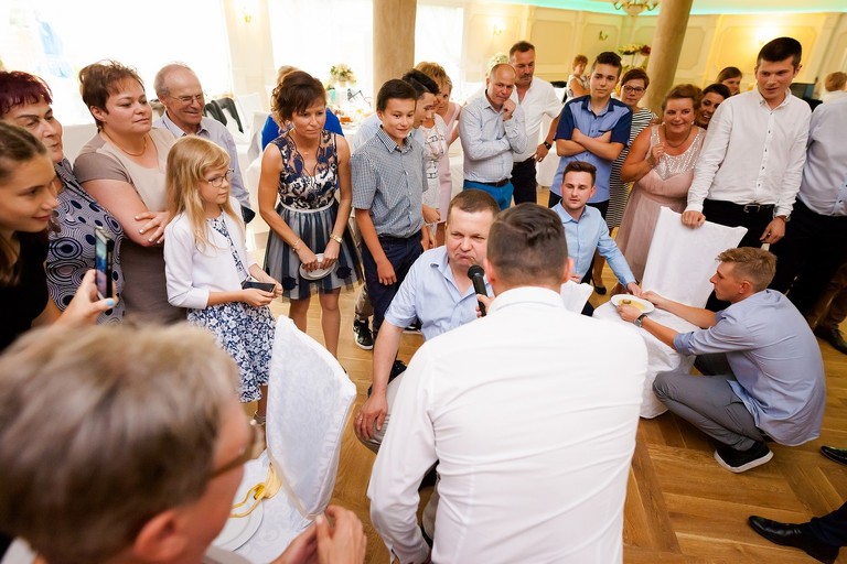 fotografia slubna pszczyna, zdjecia slubne pszczyna, fotograf slubny slask, slub w kosciele wszystkich swietych w pszczynie, wesele karczmie kuban goczalkowice, wesele w goczalkowicach, fotografia slubna katowice, zdjecia slubne katowice, zdjecia slubne zywiec, fotografia slubna, zdjecia slubne bielsko, fotograf slubny bielsko, fotograf slubny cieszyn, fotografia slubna cieszyn, www.magiaobrazu.com, zdjecia slubne bielsko, fotografia slubna slask, zdjecia slubne zywiec, zdjecia slubne cieszyn, dwoch fotografow na slub, zdjecia slubne slask,