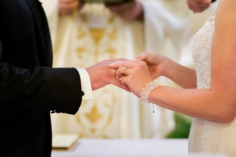 fotografia slubna pszczyna, zdjecia slubne pszczyna, fotograf slubny slask, slub w kosciele wszystkich swietych w pszczynie, wesele karczmie kuban goczalkowice, wesele w goczalkowicach, fotografia slubna katowice, zdjecia slubne katowice, zdjecia slubne zywiec, fotografia slubna, zdjecia slubne bielsko, fotograf slubny bielsko, fotograf slubny cieszyn, fotografia slubna cieszyn, www.magiaobrazu.com, zdjecia slubne bielsko, fotografia slubna slask, zdjecia slubne zywiec, zdjecia slubne cieszyn, dwoch fotografow na slub, zdjecia slubne slask,